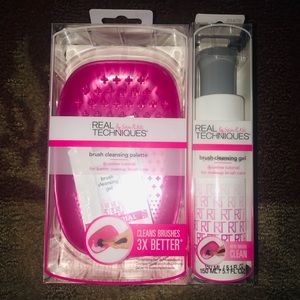 Real Techniques Brush Cleansing Palette & Gel